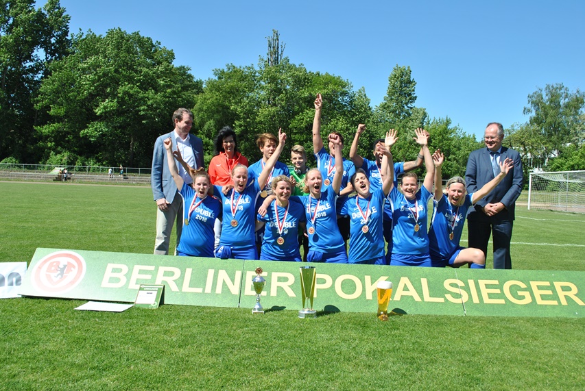 Pokalsiegerinnen bei den 7er Frauen: BW Hohen Neuendorf, Foto: K. Nicklas